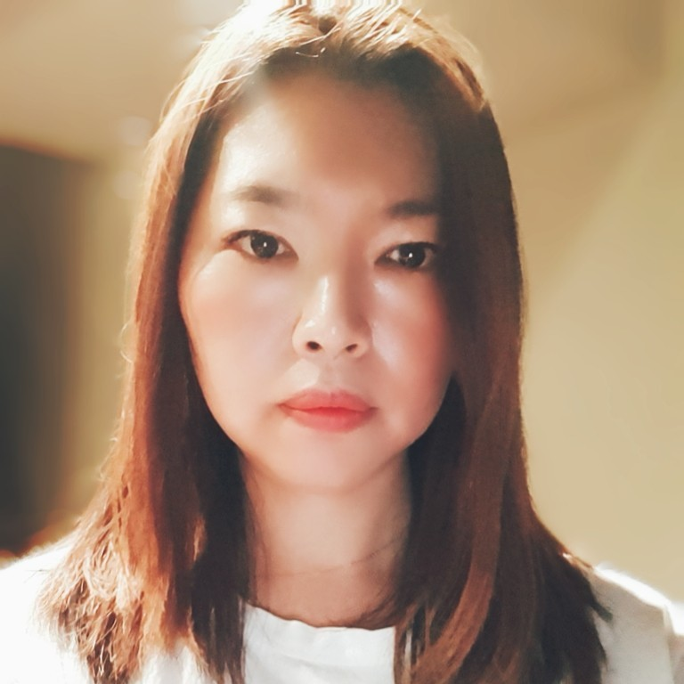 Ellie S.J. Woo